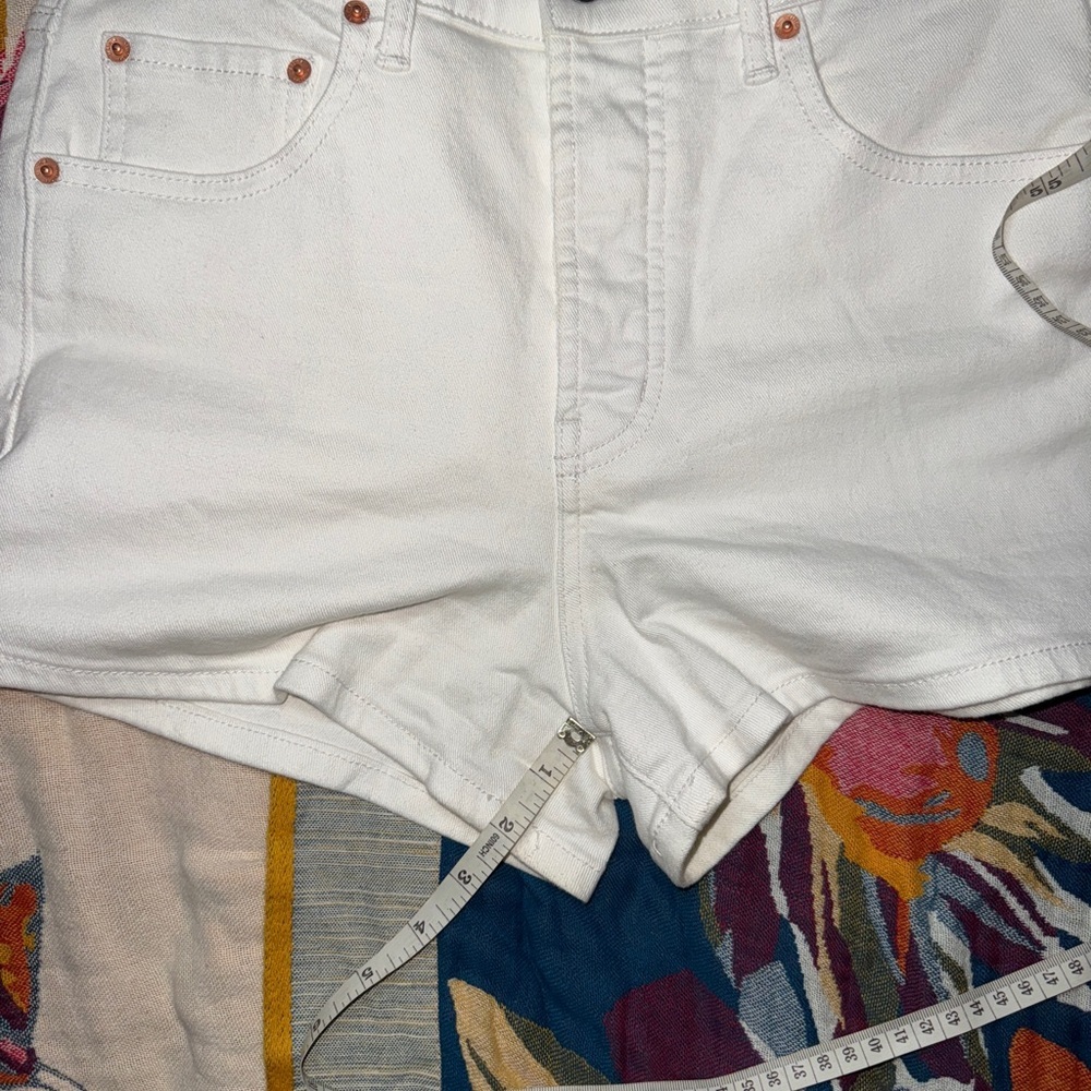 Jessica Simpson High Rise White Denim Mini Shorts with Button Fly, size 4 - Picture 7 of 9